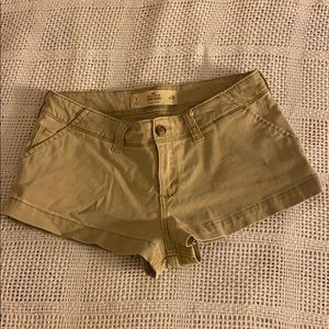 Short khaki shorts